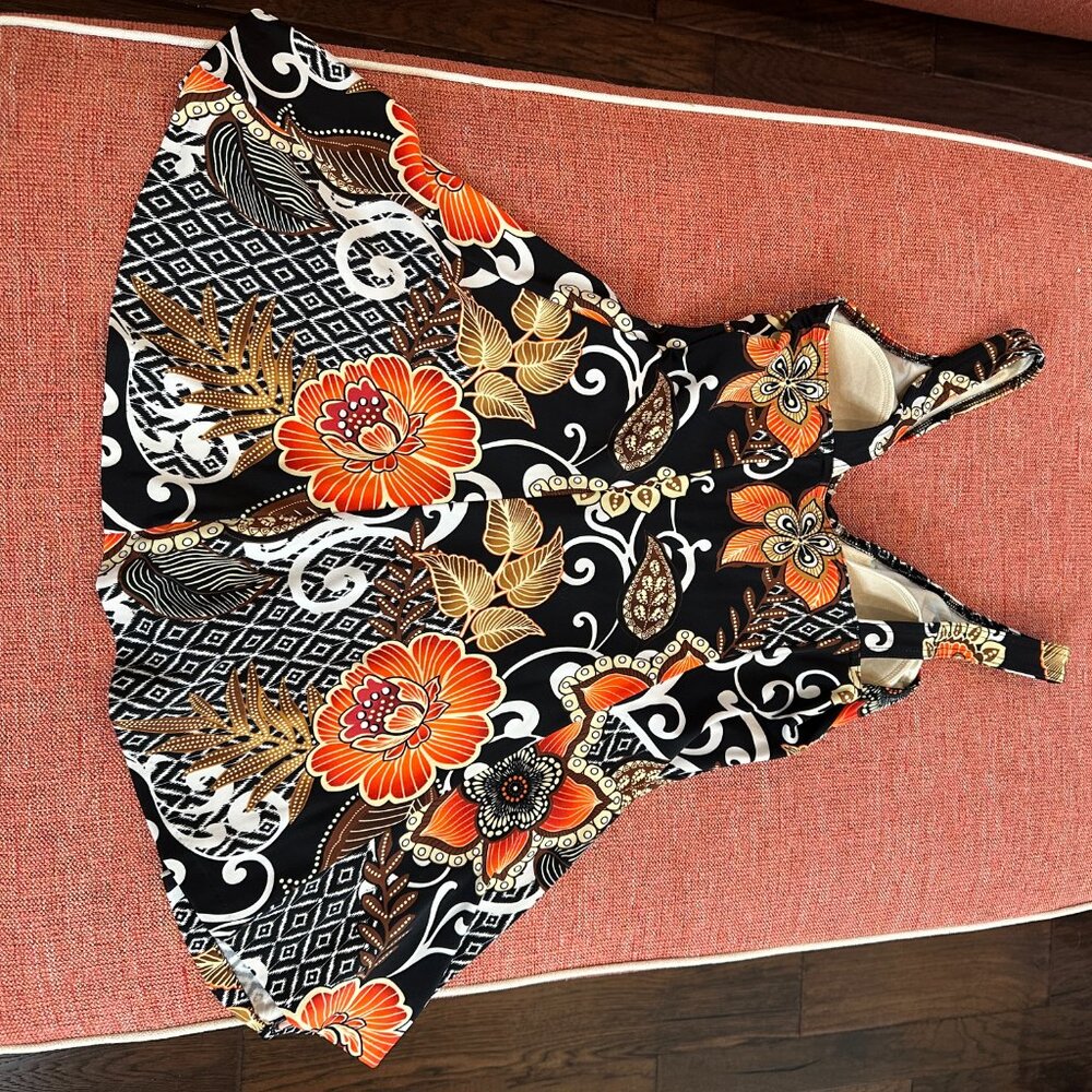 Women's Swim Dress in Floral Print, Black, Orange, White Size 8 - Picture 5 of 5